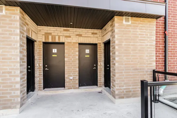 3415 Ridgeway DR #16, Mississauga, ON L5L 0B9