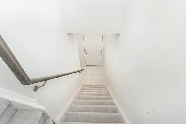 3415 Ridgeway DR #16, Mississauga, ON L5L 0B9