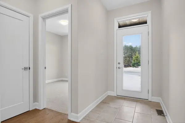 379 Equinelle DR, North Grenville, ON K0G 1J0