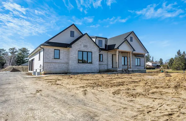 65 Meadowlands DR, Norwich, ON N0J 1R0