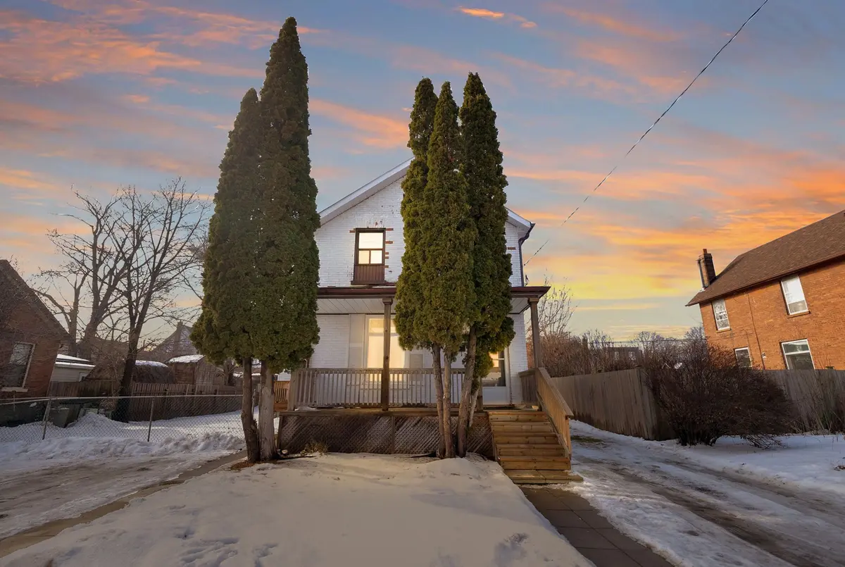 164 Albert ST, Oshawa, ON L1H 4R2