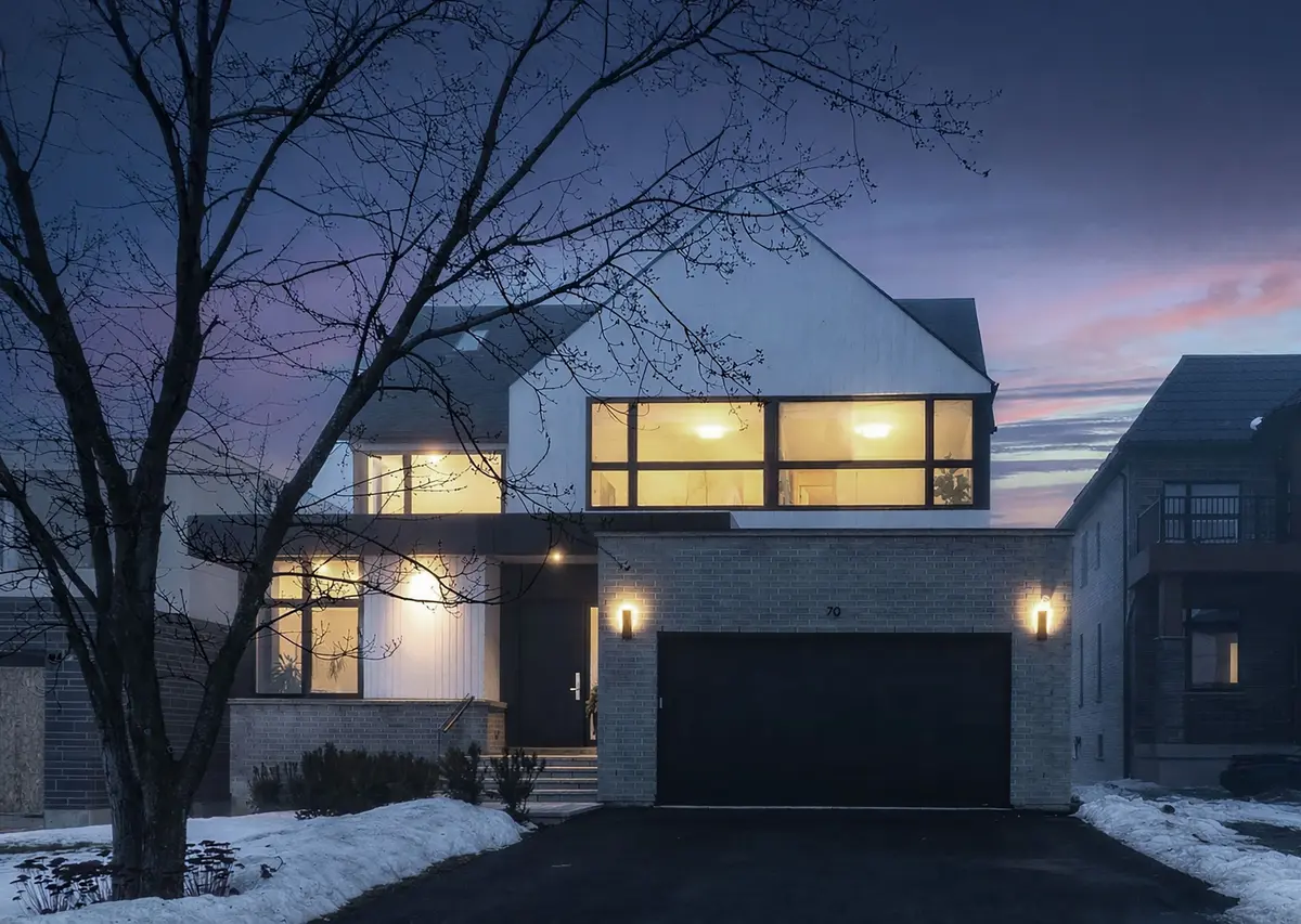 70 Upper Mount Albion RD, Hamilton, ON L8J 2S1