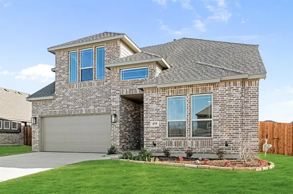 175 Creekside Drive, Sanger, TX 76266