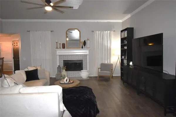 1008 Redfish Drive, Burleson, TX 76028