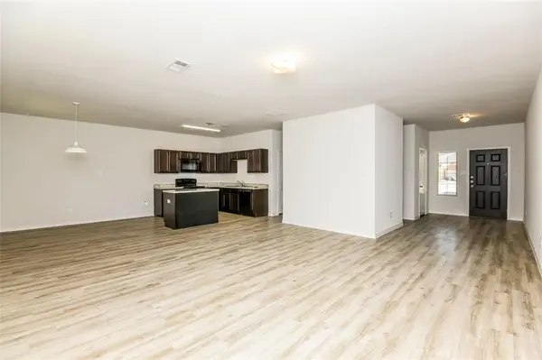 2804 Redhead Place, Ennis, TX 75119