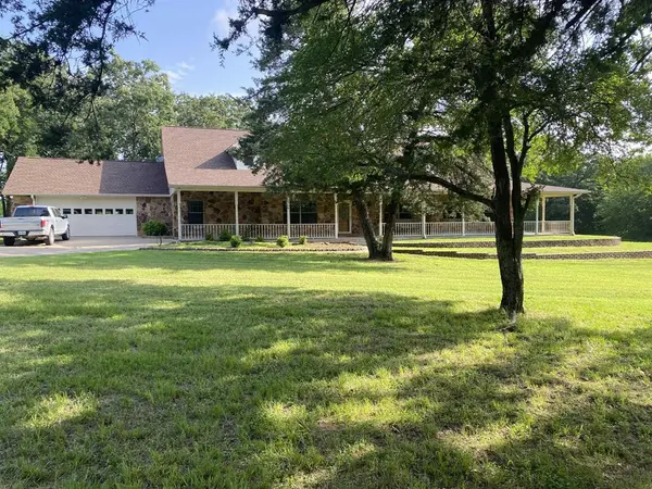 5304 Cedar Creek Drive, Kemp, TX 75143