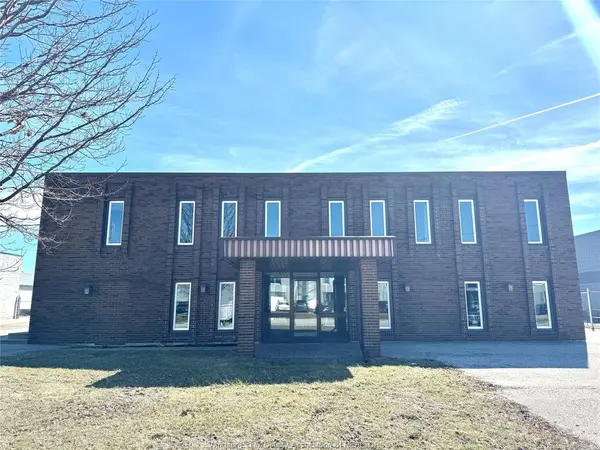 5230 BURKE Street, Tecumseh, ON N9A 6J3