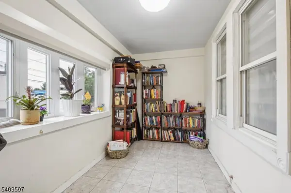 24 Willet St, Bloomfield Twp., NJ 07003