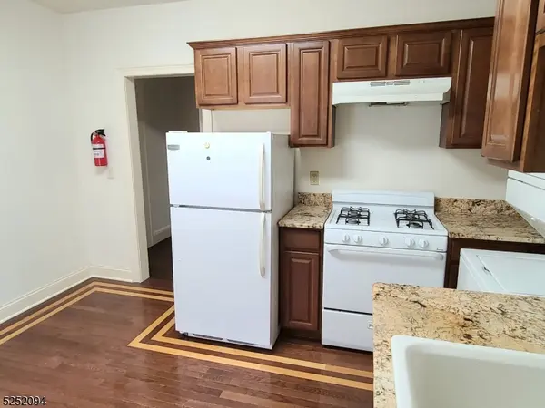 254 W Franklin St #2, Bound Brook Boro, NJ 08805