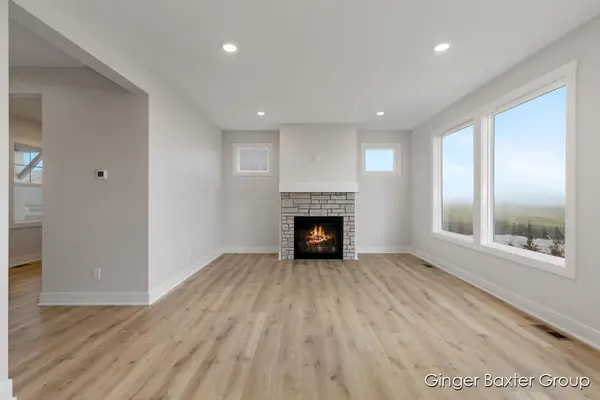 8026 Placid Waters DR #125, Allendale Twp, MI 49401