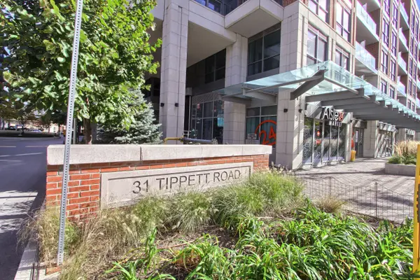 31 Tippett RD #1608, Toronto C06, ON M3H 0C8