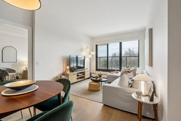 280 Howland AVE #514, Toronto C02, ON M5R 0C3