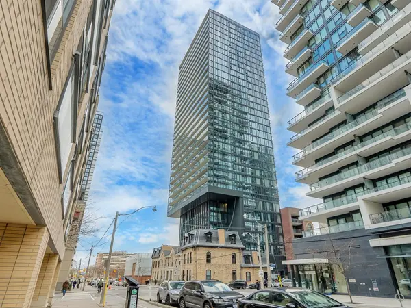 47 Mutual ST #2405, Toronto C08, ON M5B 0C6