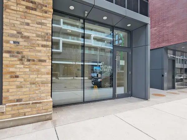 47 Mutual ST #2405, Toronto C08, ON M5B 0C6