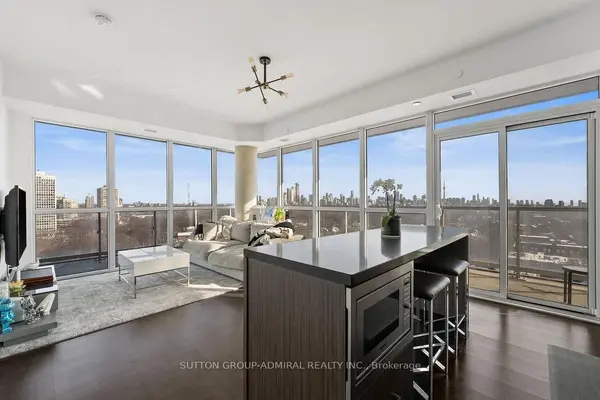 501 St. Clair AVE #1105, Toronto C02, ON M5P 0A2