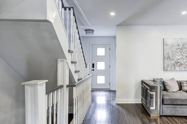 172 Radford DR, Ajax, ON L1T 2C2