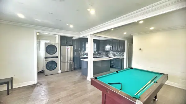 1018 Kennedy RD #Main Floor, Toronto E04, ON M1K 2E8