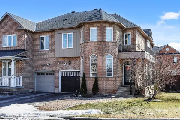 52 Lakespring DR, Markham, ON L6C 2Z1