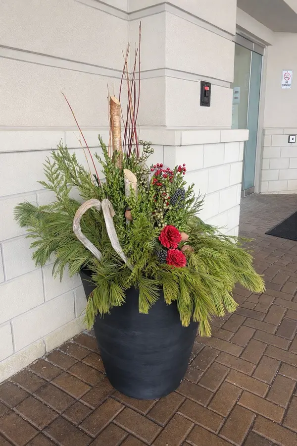 1 Maison Parc CT #609, Vaughan, ON L4J 9K1