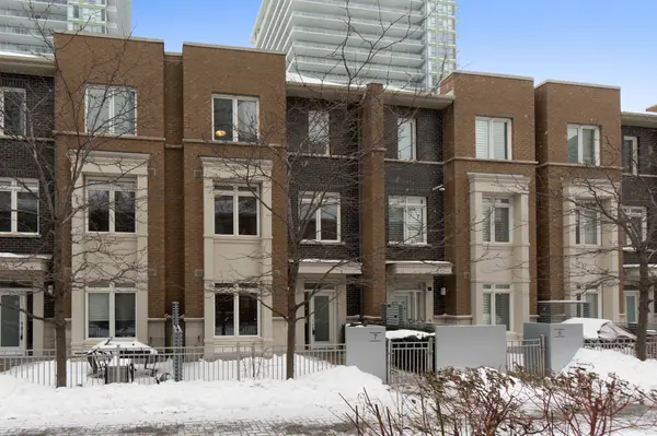 370 Square One DR #7, Mississauga, ON L5B 0E6