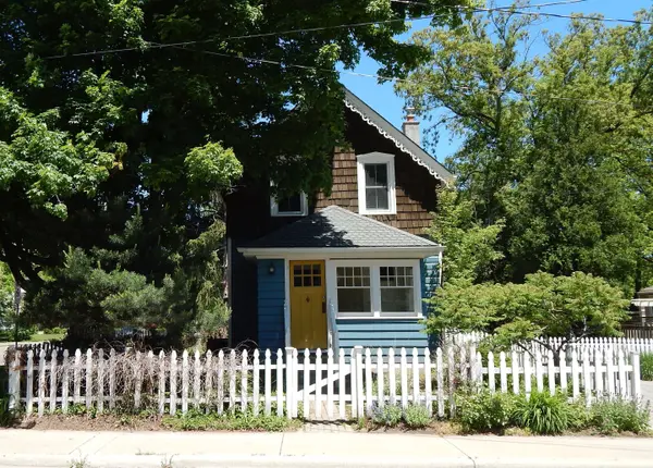 455 Nelson AVE, Burlington, ON L7S 1N3