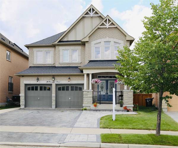 38 Riverglen ST, Brampton, ON L6P 3C1