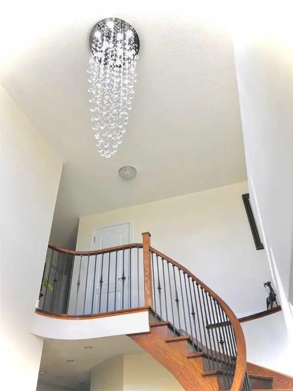 38 Riverglen ST, Brampton, ON L6P 3C1
