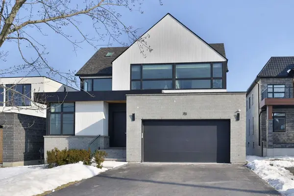 70 Upper Mount Albion RD, Hamilton, ON L8J 2S1