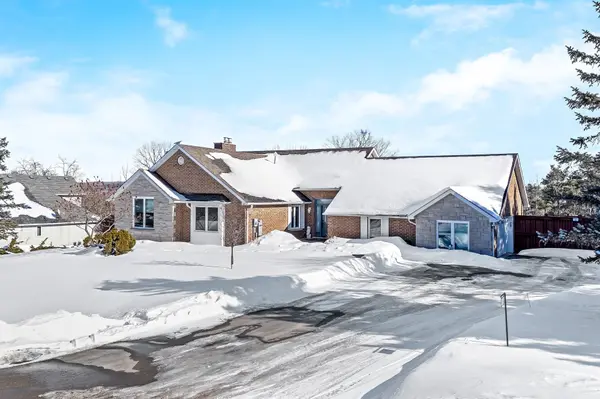 10 Kildare DR, Erin, ON N0B 1T0