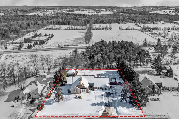 10 Kildare DR, Erin, ON N0B 1T0