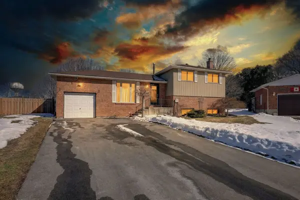 14 Linden PL, Ingersoll, ON N5C 3S7