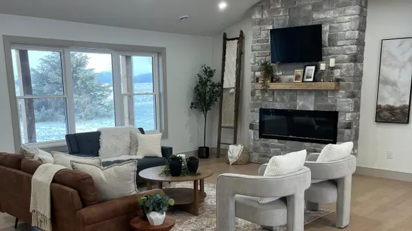 2206 Sands RD, Frontenac, ON K0H 1H0