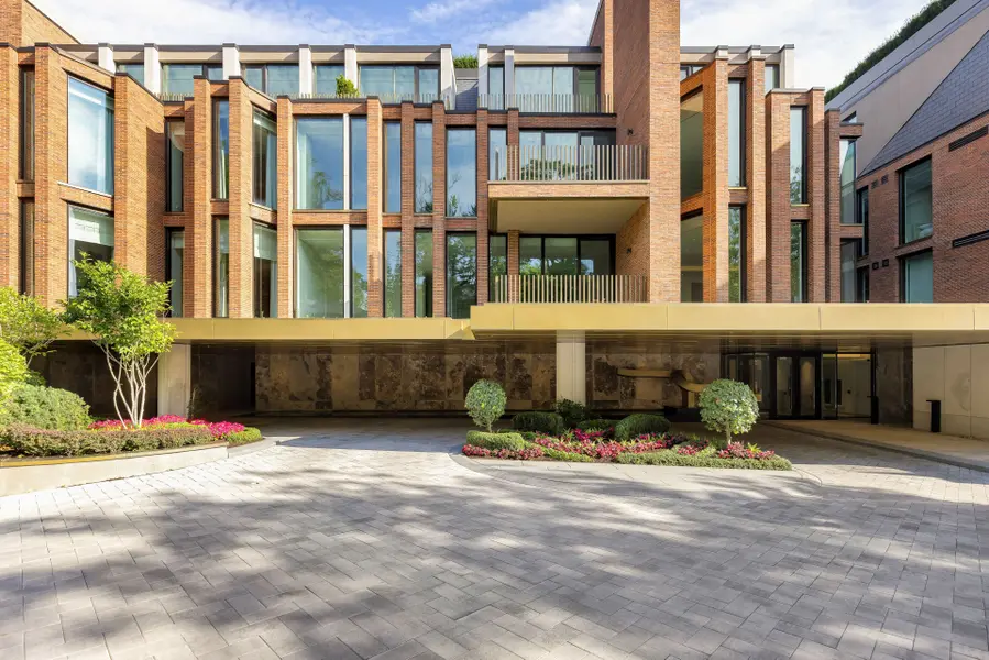 7 Dale AVE #306, Toronto C09, ON M4W 1K2