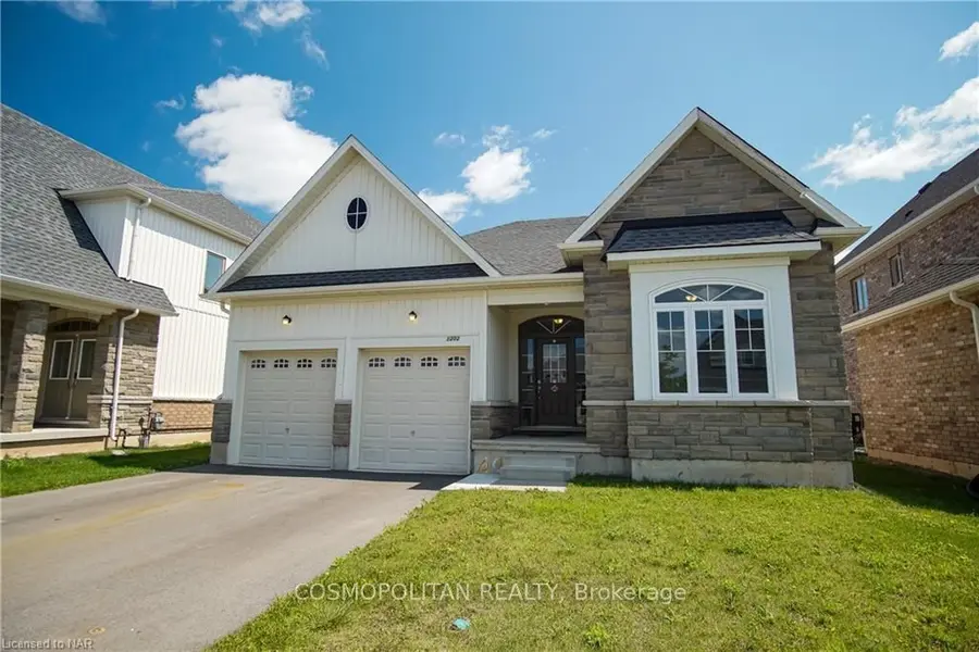 1202 Green Acres DR, Fort Erie, ON L2A 0C9