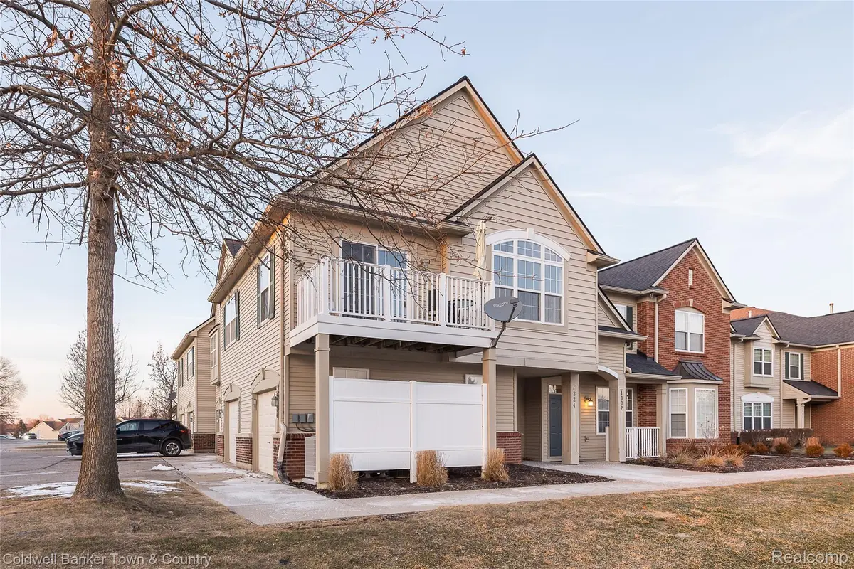 4324 Hampton Ridge BLVD, Genoa Township, MI 48843