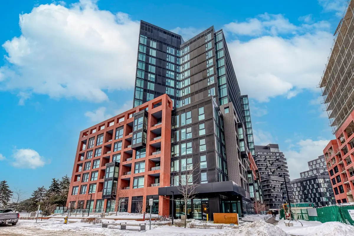 8 Tippett RD #1012, Toronto C06, ON M3H 0E7