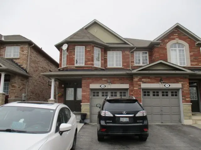 14 Pennyroyal CRES, Brampton, ON L6S 6J8