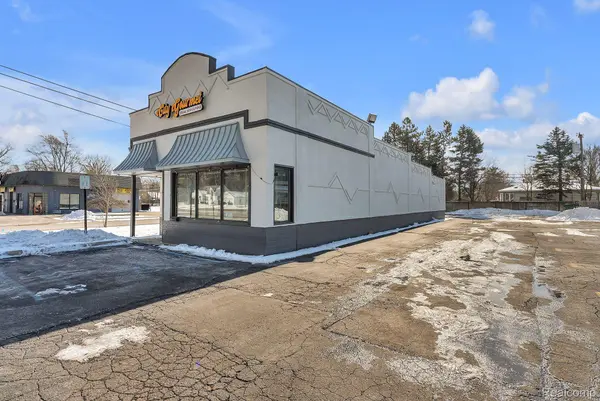 28407 5 MILE RD, Livonia, MI 48154