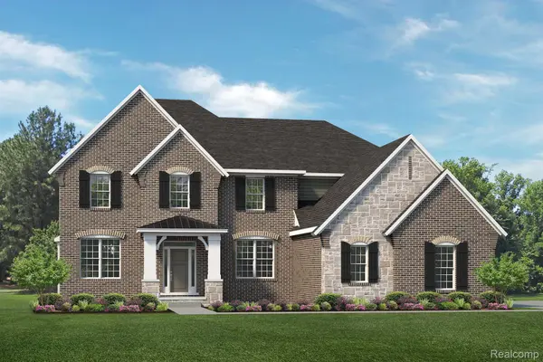 13938 Leeward DR, Shelby Charter Township, MI 48315