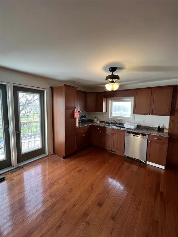 28084 118 RD n RD, Lundar, MB R0C 1Y0