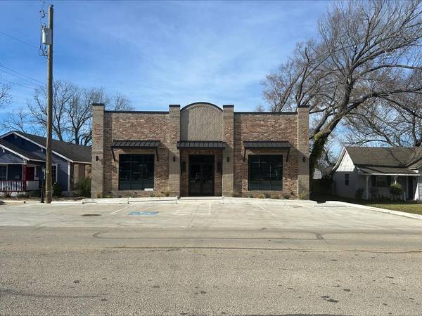 207 N Main Street, Joshua, TX 76058
