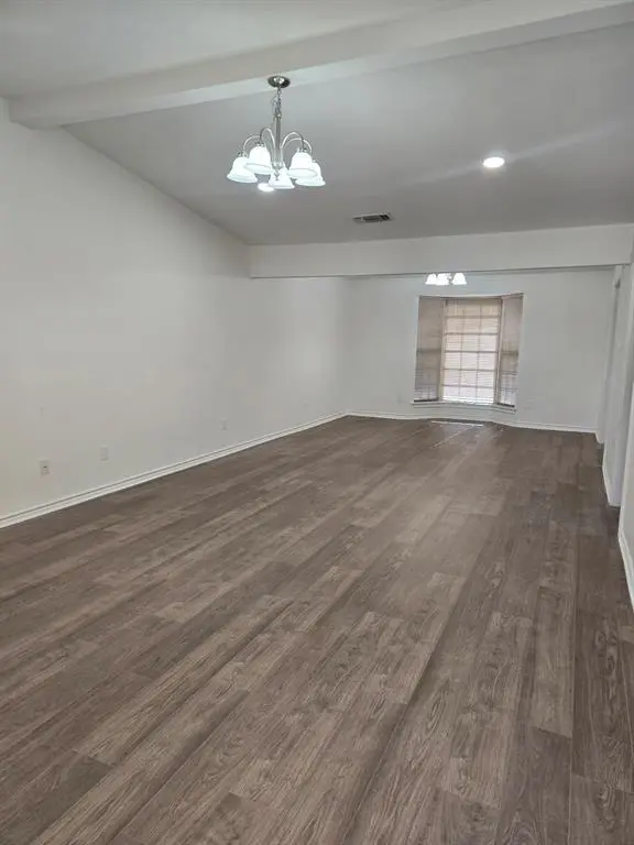 6572 McCart Avenue, Fort Worth, TX 76133