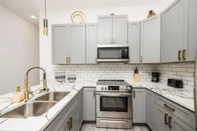 2216 Dyson Street, Dallas, TX 75215