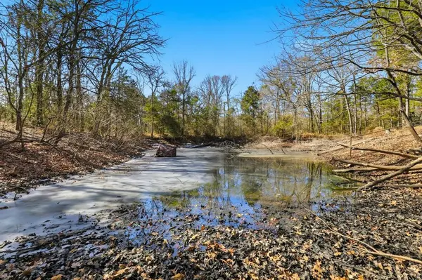 18743 Barnes Lane, Terrell, TX 75161