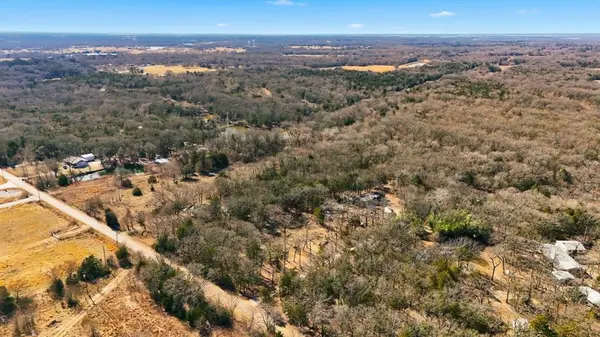 18743 Barnes Lane, Terrell, TX 75161