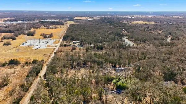 18743 Barnes Lane, Terrell, TX 75161