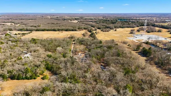 18743 Barnes Lane, Terrell, TX 75161