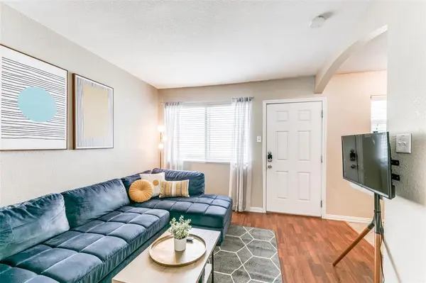 5814 Worth Street #9, Dallas, TX 75214