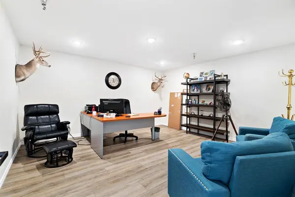 3790 Lamar Avenue, Paris, TX 75462