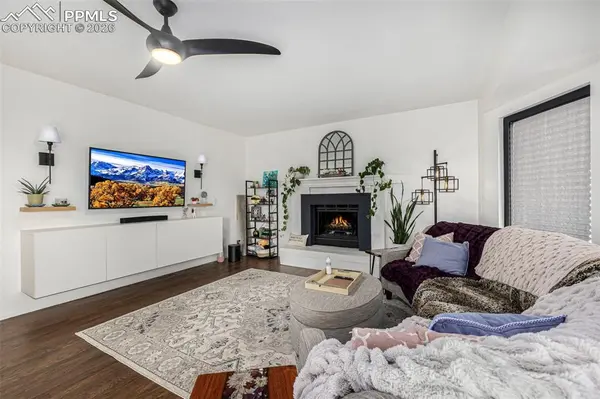 2475 Edenderry DR, Colorado Springs, CO 80919